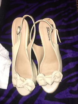 Brand new beige wedges size 9