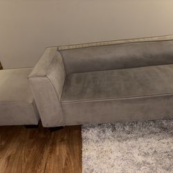 USED FRESHLY CLEANED COUCH