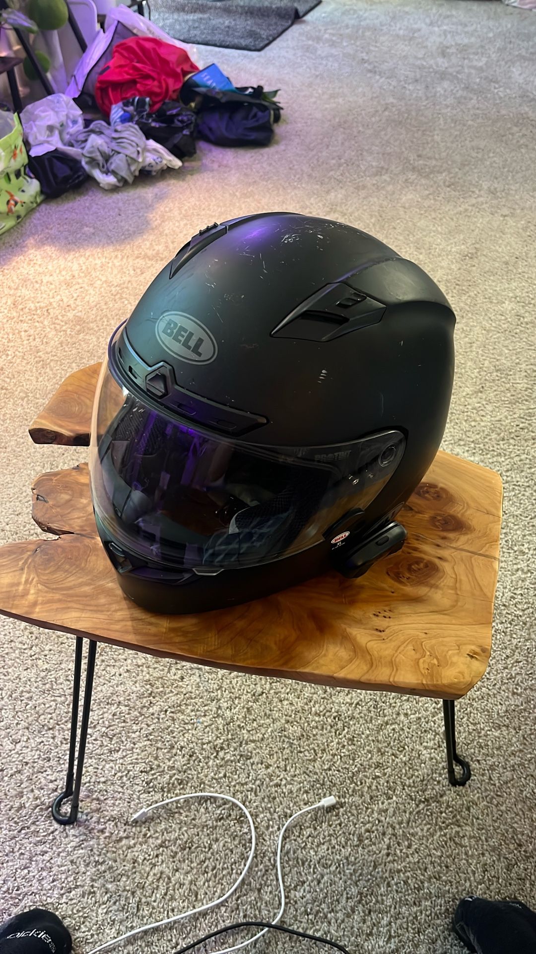 XL BELL HELMET W/ BLUETOOTH