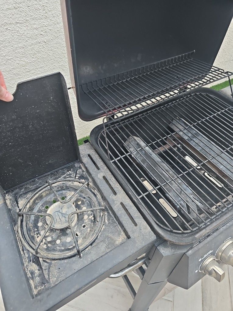 Free BBQ Grill for Sale in Las Vegas, NV OfferUp