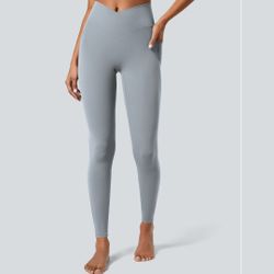 7 Halara Leggings: Softly Zero Collection (Never Worn)