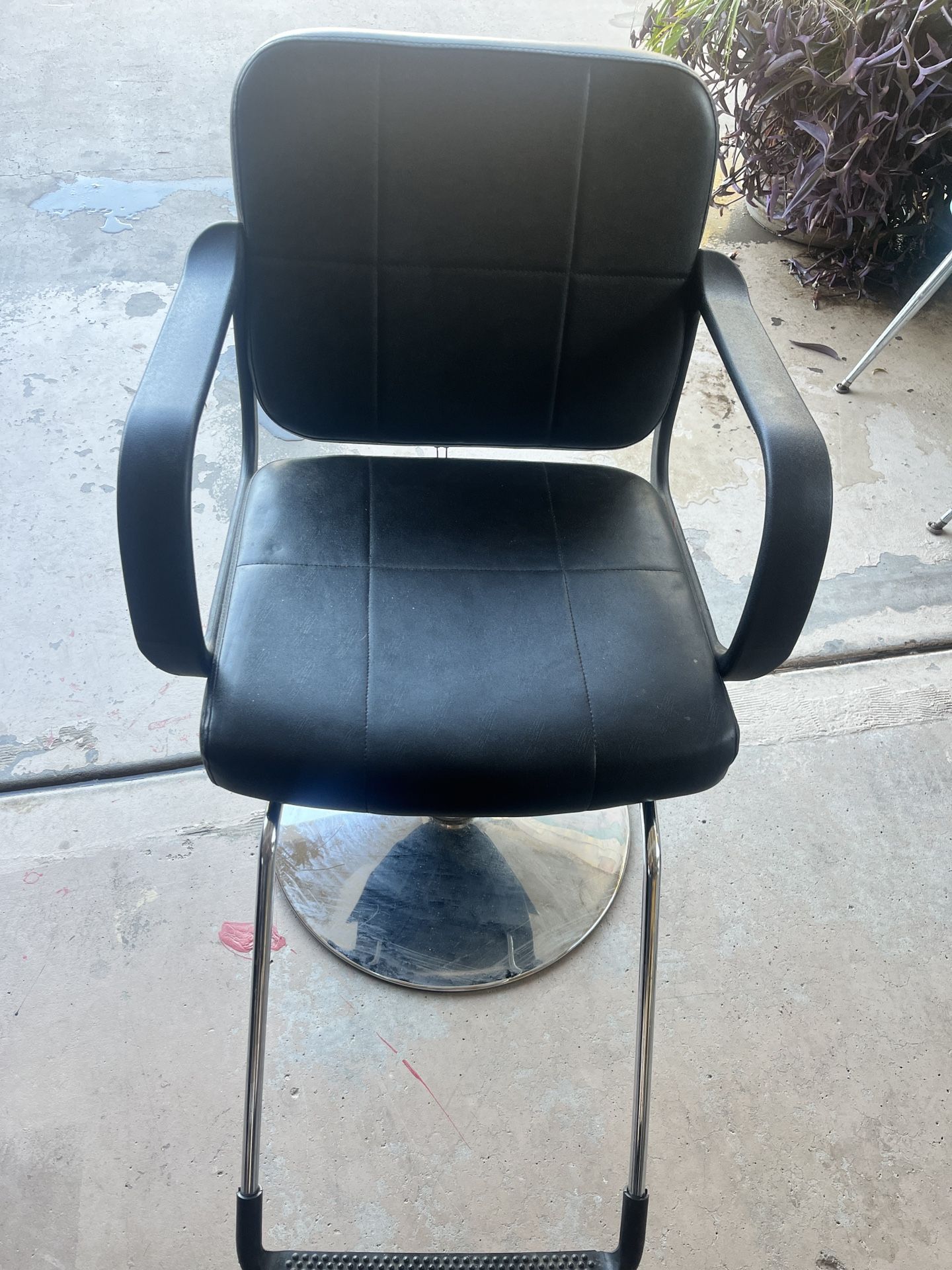 Short Barber Chair