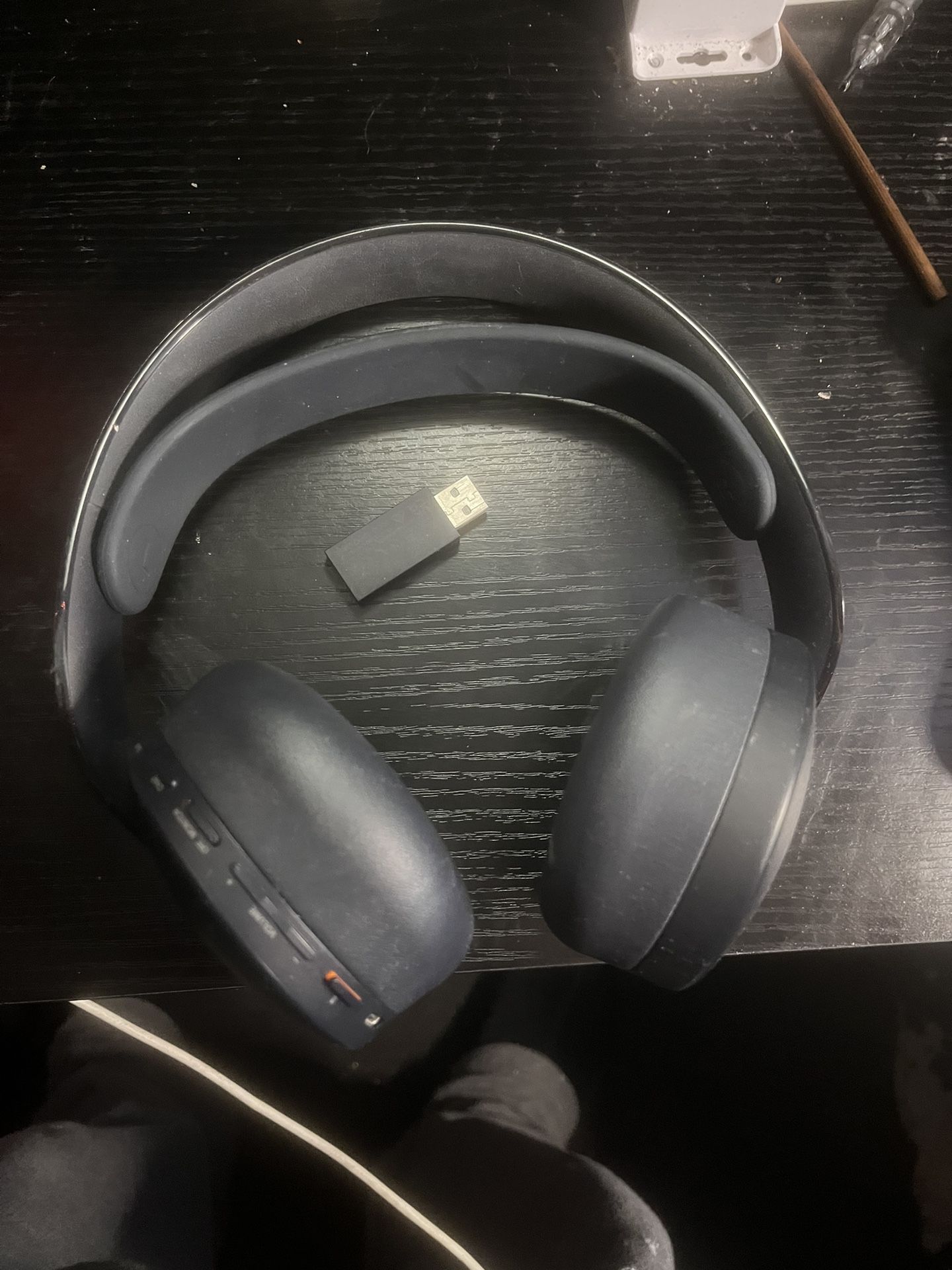 Sony wireless headset for ps5