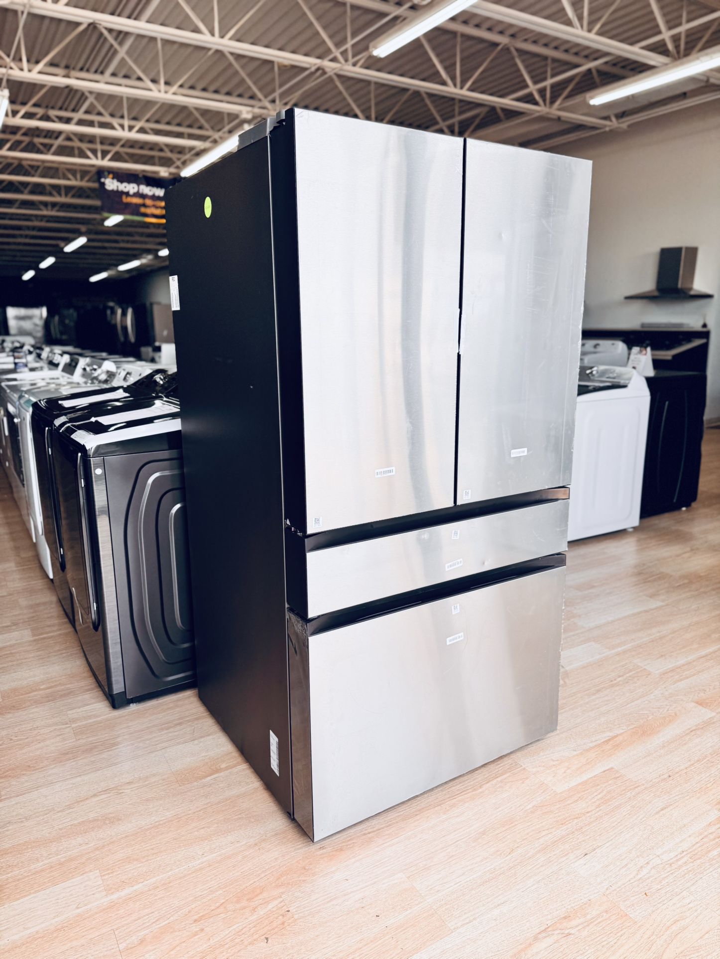 New Samsung 29 cu. ft. Bespoke 4-Door French Door Refrigerator with Inner Beverage Center RF70F29DERAA