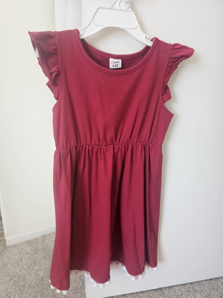 PatPat Mosaic Family Matching Red and White Series Sets(V-neck Dresses - T-shirts - Rompers)