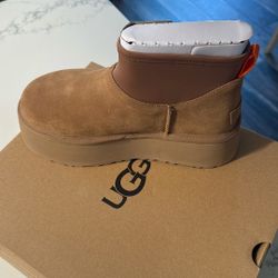 UGG Classic Mini Dipper