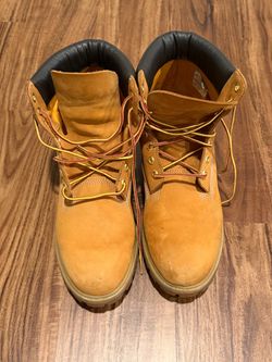 Men’s Timberlands Size 11 used