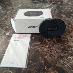 Verizon Hotspot Jet Pack MHS900L