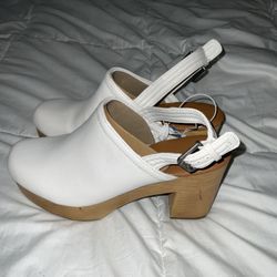Woman Wedges Size 8