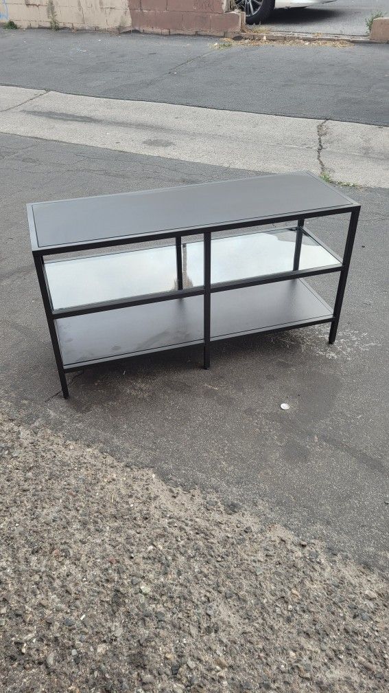  Vittjo  TV   Unit  Tv  Stand   Black  Brown 