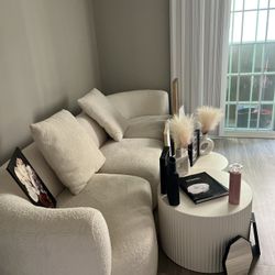 3-Piece Couch & Stylish Decor – LIKE NEW – Must Sell Fast – $1500 Cash 