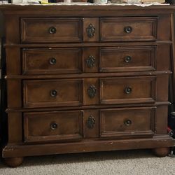 Wood Dresser