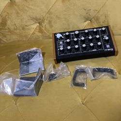 Moog Minitaur Analog Bass Synth - Mint, Boxed, v2.2 Updated