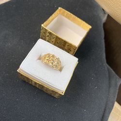 10KT GOLD NUGGET RING 