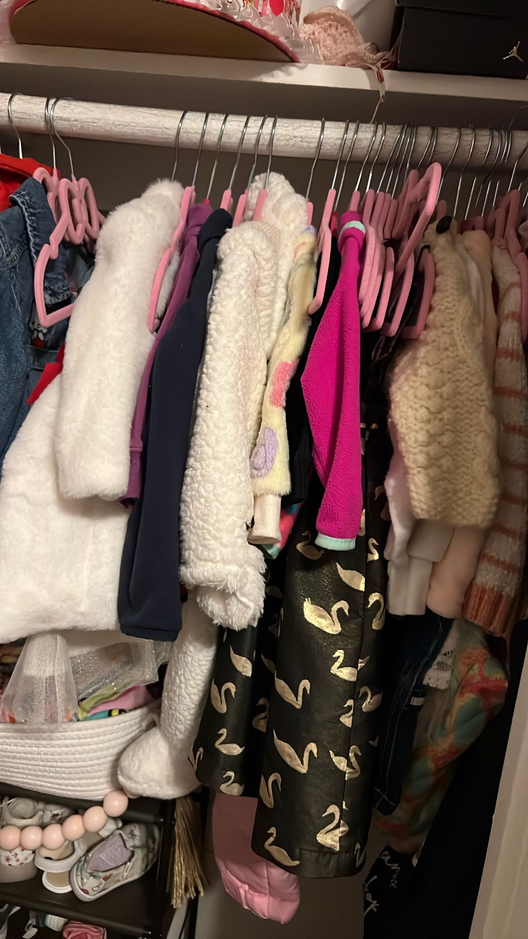 Baby Girl Closet Clean Out!!