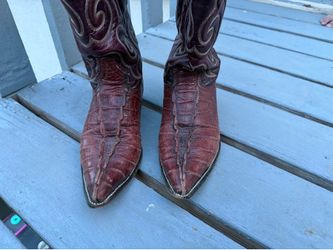 Vintage 1990s Villa Boots Caiman belly