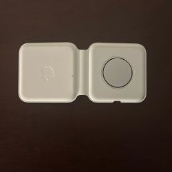 Apple MagSafe Charger
