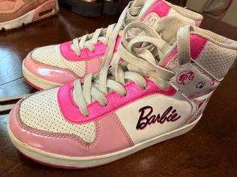 Used Barbie shoes Sz 4y