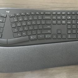 Logitech Ergonomic Wireless Keyboard & Mouse 
