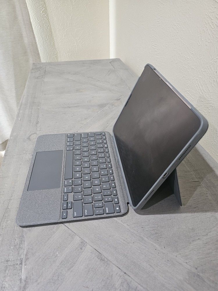 Ipad Air 5th Gen 256gb + Keyboard Case