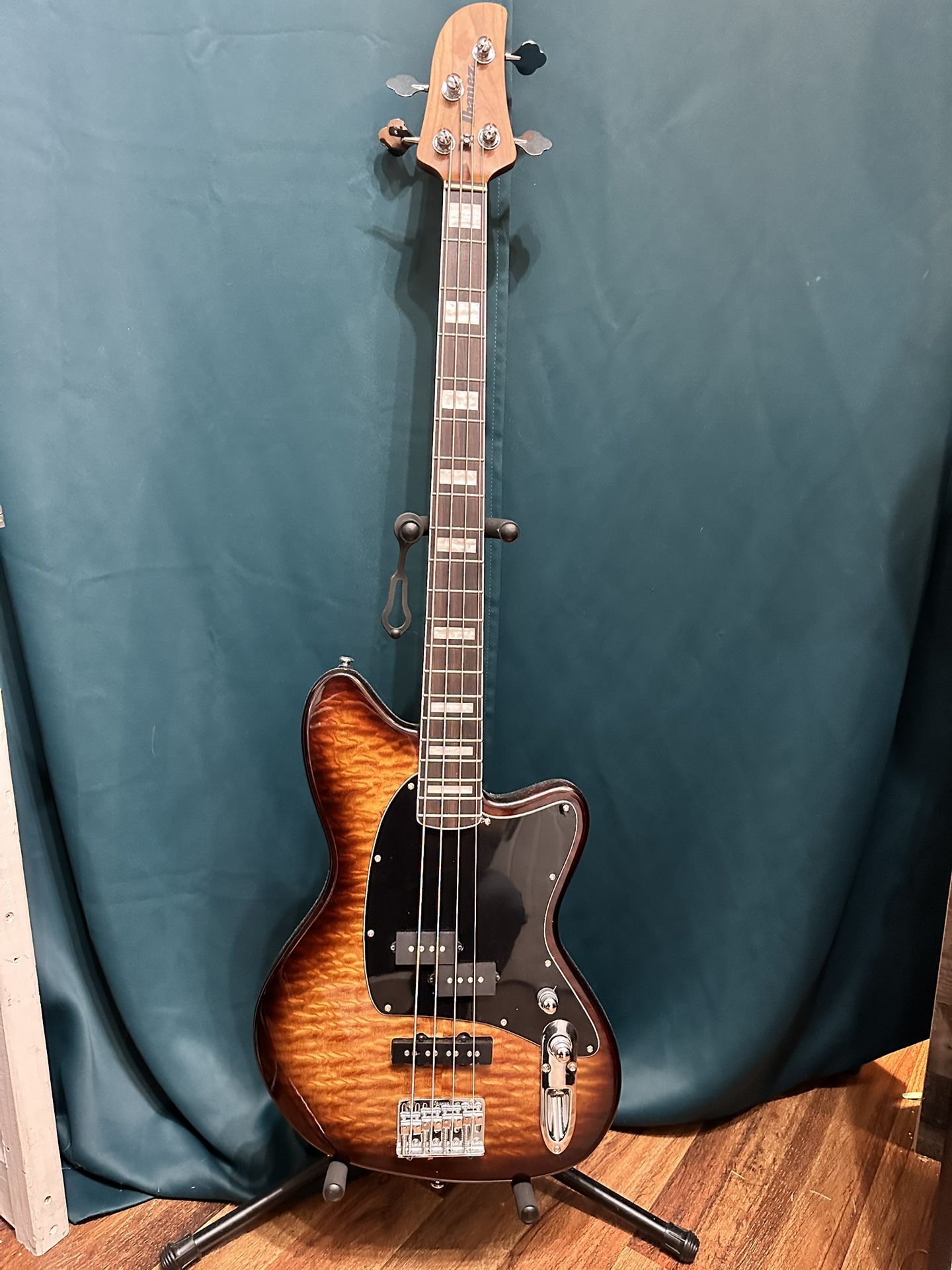 Ibanez TMB400TA Bass Guitar
