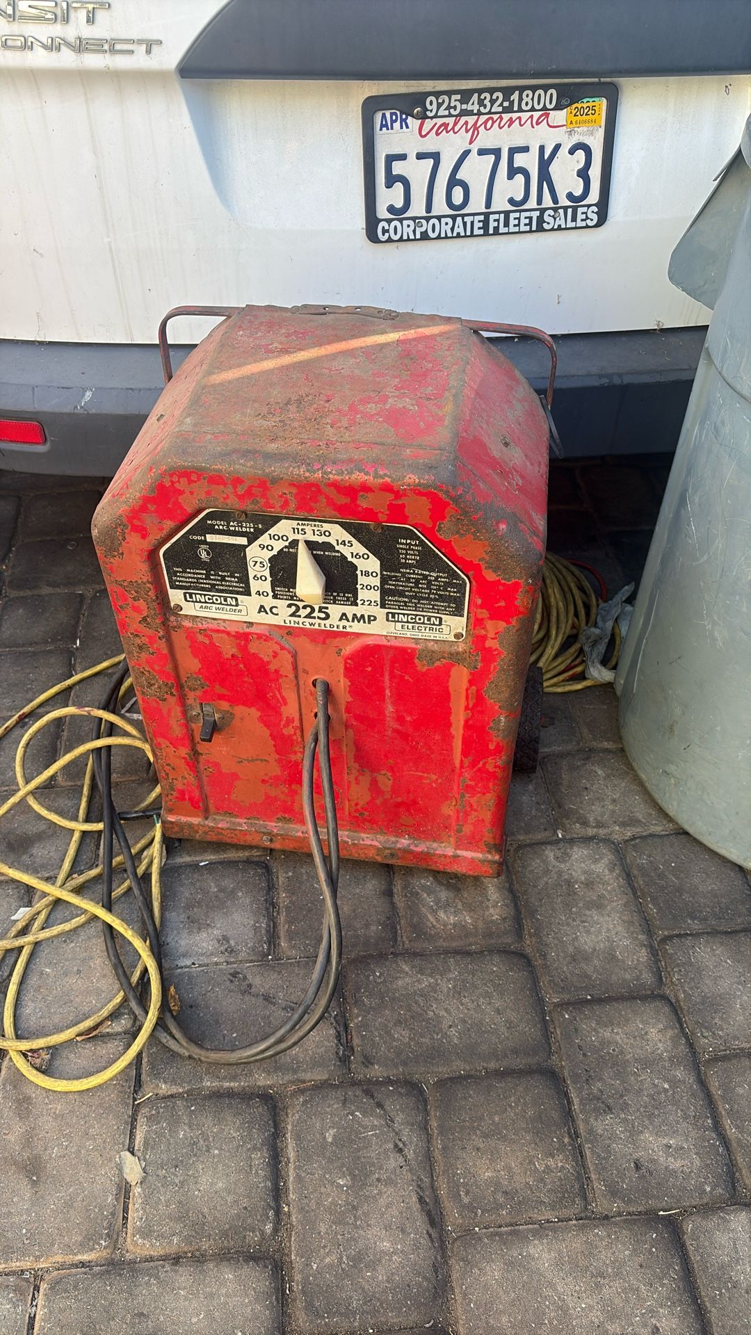 Electric Welder Lincoln. Arc Welder