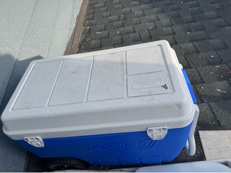 Coleman cooler Blue