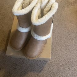 UGGs boots 