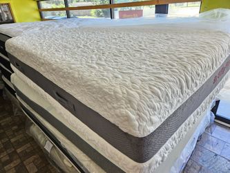 Mattress and box spring king size