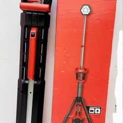 M18 Rocket tower light provides 2,500 lumens of high definition output. This red and black cordless work light has an adjustable head that 