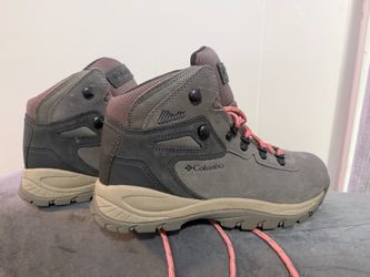 Columbia Waterproof Mid Hiking Boots