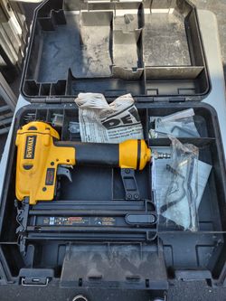DEWALT D51238 2" 18 Ga. Brad Nailer