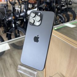 iPhone 15 Pro Max Black 256GB Fully Unlocked Can Be Used With Any Carrier! Shop Without Using Credit! $0 To $100 Down To Take It Today! 