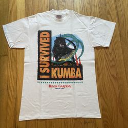 Vintage BUSCH GARDENS I SURVIVED KUMBA GRAPHIC T-Shirt M ROLLER COASTER USA RARE
