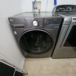Lg think q smart washing machine