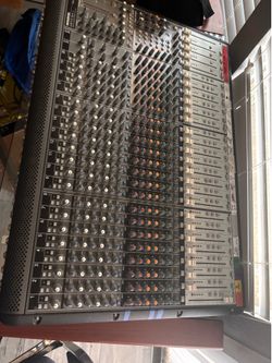 Mezcladora de sonido mixer