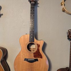 Taylor 414CE