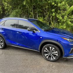 2019 LEXUS NX AWD 2.0L *ONLY 85,000 MILES*2 OWNER*CLEAN CARFAX* TRADES  *ONLY 85,000 MILES  ONE OWNER  BLACK PREMIUM CLOTH INTERIOR  LIKE NEW CONDITIO