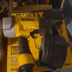 DeWalt 15 Degree Coil Fence And Siding Nailer 