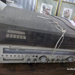 Turntable record player