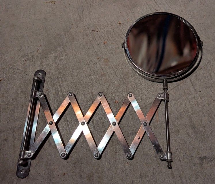 Adjustable Wall Mounted Mirror