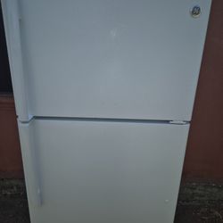 General Electric Refrigerator 