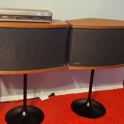 BOSE 901 SERIES V LOUDSPEAKERS WITH EQUALIZER AND TULIP STANDS $800 FINAL PRICE 