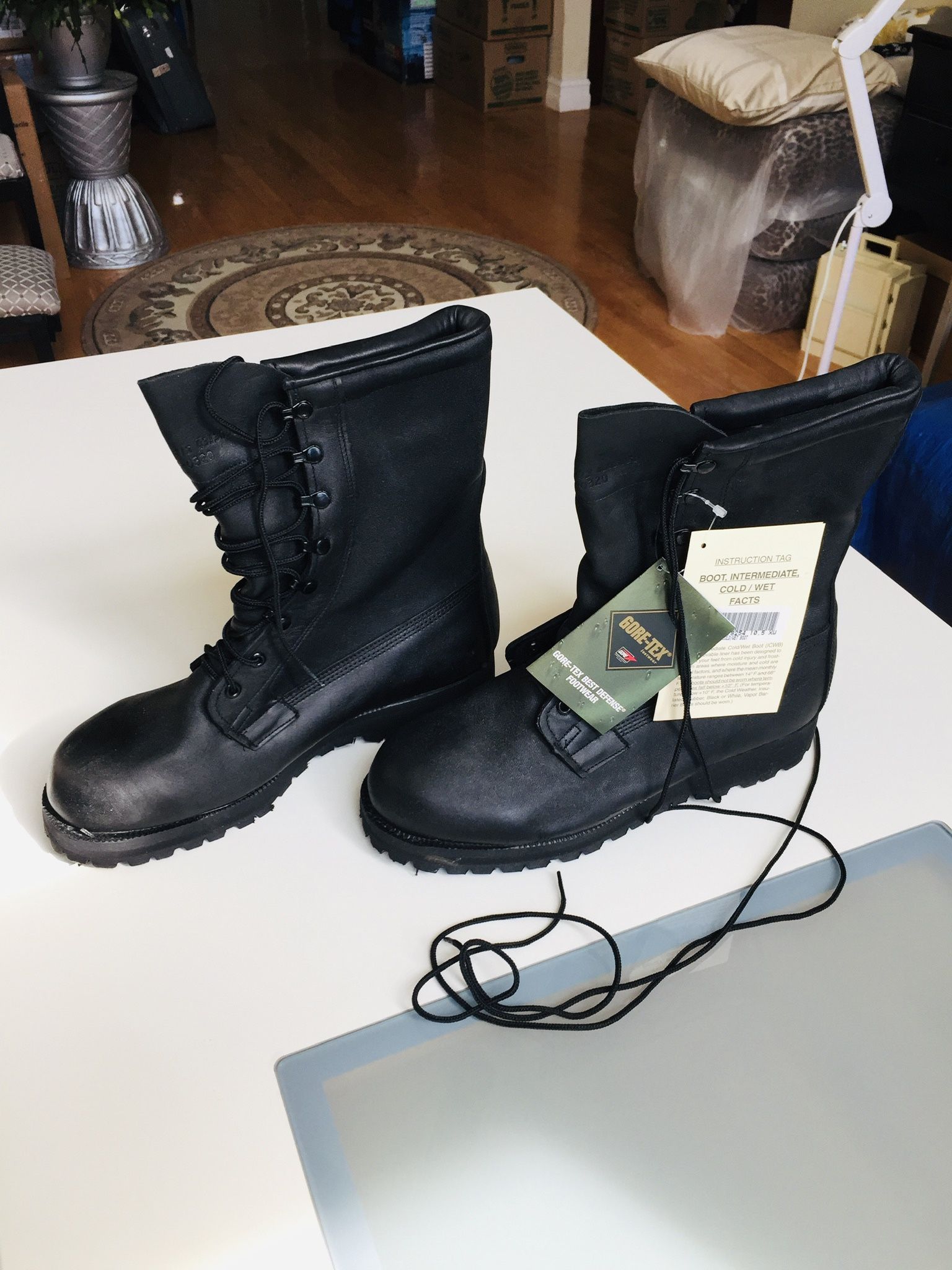 Belleville The Intermediate Cold/Wet Boot (ICWB) with removable liner has been designed to protect feet of our soldiers during Iraqi War from cold inj