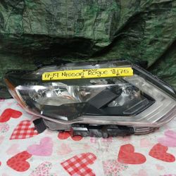 2017-19 Nissan Rogue Right Headlight Regular 