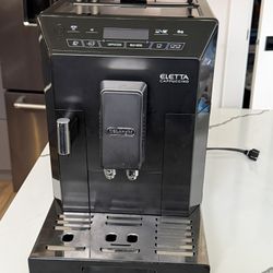Eletta Cappuccino Espresso Maker 