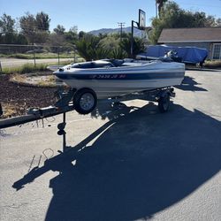 1988 bayliner 15ft 50hp Force outboard