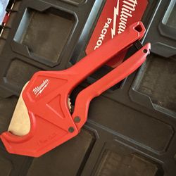 Milwaukee Tools 1-5/8 in. Ratcheting Pipe Cutter