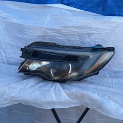2016-2021 Honda Pilot Headlight (Driver Side)