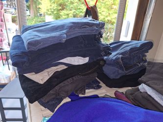 Womens cloths lot size small (2-4)